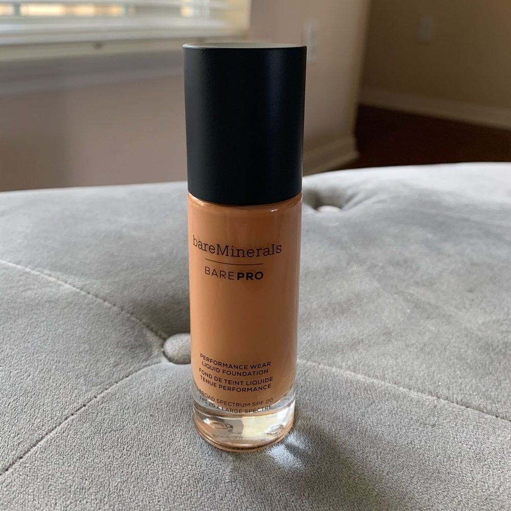 bareMinerals Bare Pro Foundation